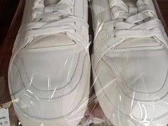 -翰皇直营洗衣洗鞋(望京鹿港店)