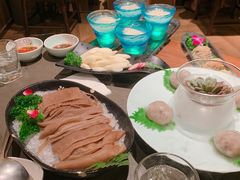 -捞王锅物料理(上海世茂广场店)