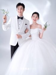 -全城热恋璀璨婚纱摄影(国贸总店)