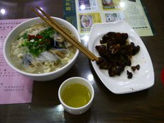 精肥肠葫芦-春发生饭店·非遗(南院门店)