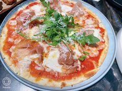 帕尔马火腿水牛芝士比萨-LES ELITES 英集荟(南京西路店)