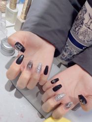 -丽心自助美甲美睫