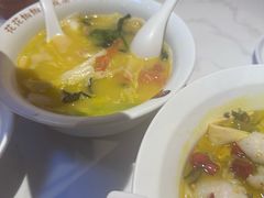 -渝是乎川渝小炒(新世界百货望京店)