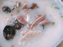 -广场正宗原汁薏米店