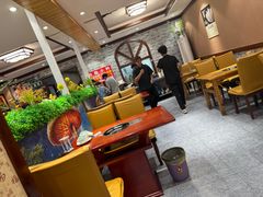 -菌之家·专业纯野生菌火锅·特色炒菌