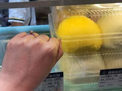 -白玉兰食品甜凤店(合生汇店)