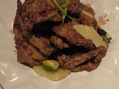 -八府香鸭·啫啫煲(华山路店)