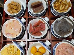 十二道锋味-重庆古老火锅