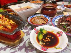 民国霸王兔-杨记隆府(时代天街店)