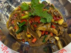 -堂瓦里·33年传统赣菜(第一街区店)