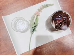 -ZING COFFEE 镜咖啡