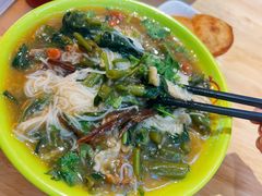 -胡仕光陵水酸粉