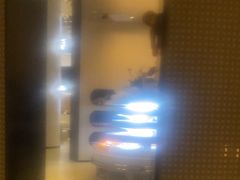 -涨巢·潮玩水疗局