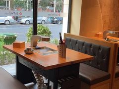 靠窗位-汉拿山(魏公村店)