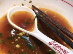 -呷佬·长沙手工米粉(金沙江路店)