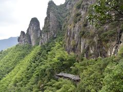-南尖岩