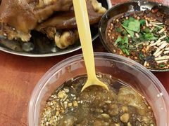 -王万妈卤猪脚(青岩交通路)