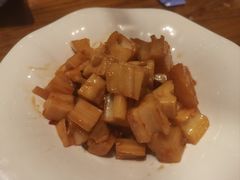 -泉畔人家·老济南经典鲁菜(大明湖店)