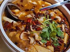 -蔼若春.传承三十年云南菜(金碧公园店)