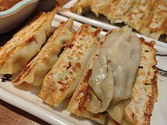 猪肉茴香锅贴小份-春水锅贴·传统鲁菜(大明湖店)