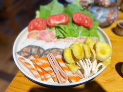 -民食香·腊排骨野生菌美食(木府店)