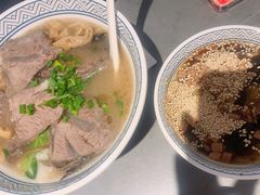 -粉吖吖·邵阳米粉(体育西路店)