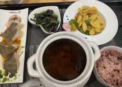 -厦门屿爱月子中心(独栋海湾店)