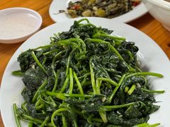 -乌文新澄海卤鹅店