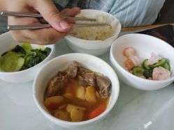 -母仪天下月子中心(光谷店)