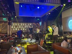 -洛缦音乐餐厅(工业展览馆万象城店)