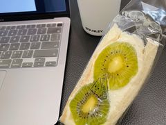 猕猴桃三明治-Fruwich果明治(西单更新场店)