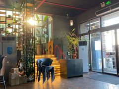 -暹罗酒肆泰餐厅酒吧