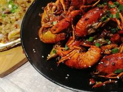 -巴厘龙虾·榜首油焖大虾(音乐学院·沿江酒馆店)