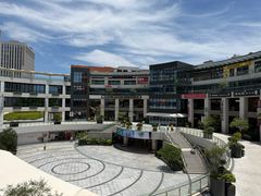 -浦江城市生活广场(江月路店)