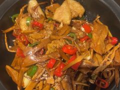 -金枝玉叶上海人家食府(三里河店)