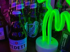 -UP嘻哈酒吧(粉巢店)