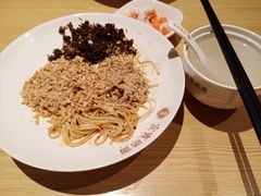 -贰拾捌味·宜宾燃面(春熙路旗舰店)