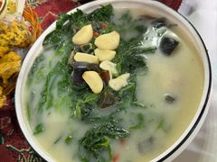 -刘姐啤酒鱼民族演艺餐厅(西街总店)