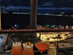 鸡尾酒-影吧•悬崖海景(珠海凤凰湾悦椿酒店)
