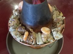 -鑫渔港海鲜本地菜·山海关浑锅(东戴河店)