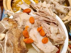 -乔街深夜食堂·小龙虾·高压锅生蚝(杭州总店)