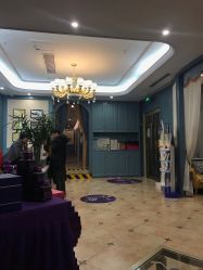 -静博士养生美容连锁