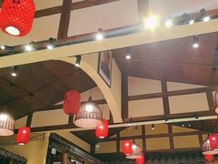 -富正毅三下锅·湘西韵味(天门山索道店)