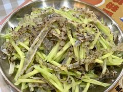 爽拌鱼皮-阿金大白·上海菜馆(新天地店)