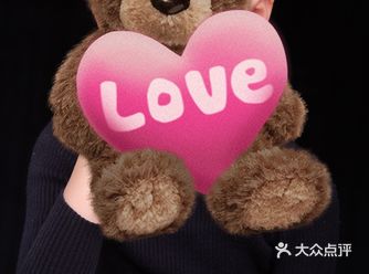 看了很多可以拍亲子照的地方，最终还是选择来到了时光匣