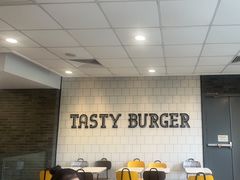 -麦当劳(杨林得来速店)