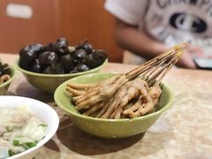 卤鸡爪-细水流餐厅