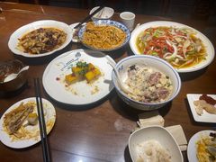 -老兰家传统烧烤炒菜泡馍(小南门店)