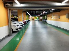 场地-我格广场-停车场