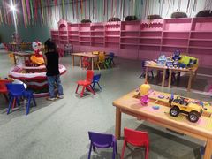 -季高兔窝窝亲子园(上海薰衣草公园店)